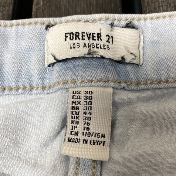 Women’s Forever 21 size 30 Stretch. - Picture 6 of 6